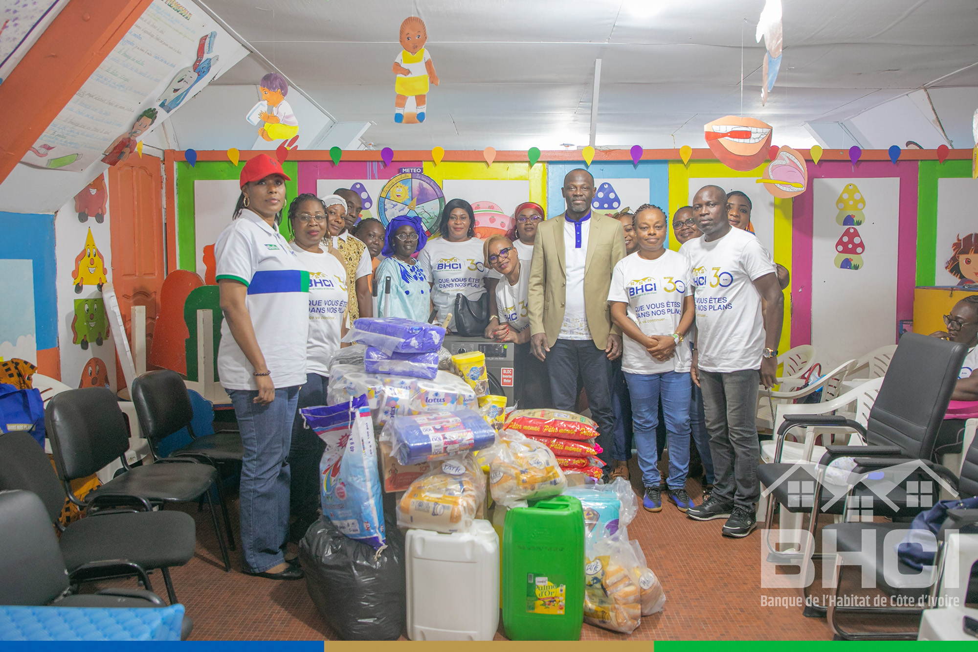 Les Femmes de la BHCI s’engagent pour le bien-être des enfants à Bouaké